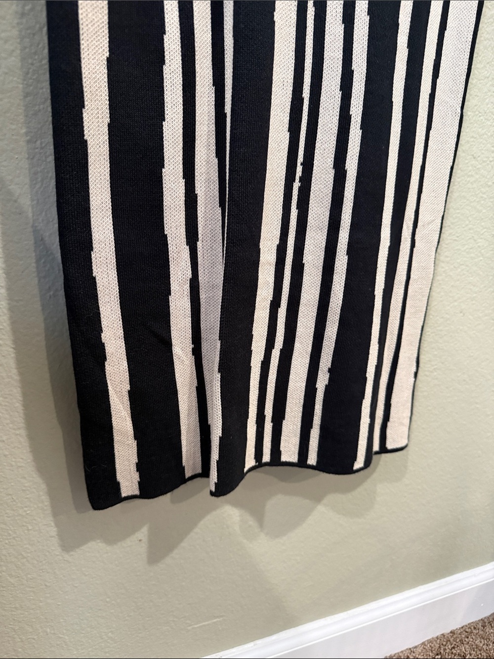 Black & Cream Vertical Stripe Long Sleeve Maxi - Picture 4 of 4